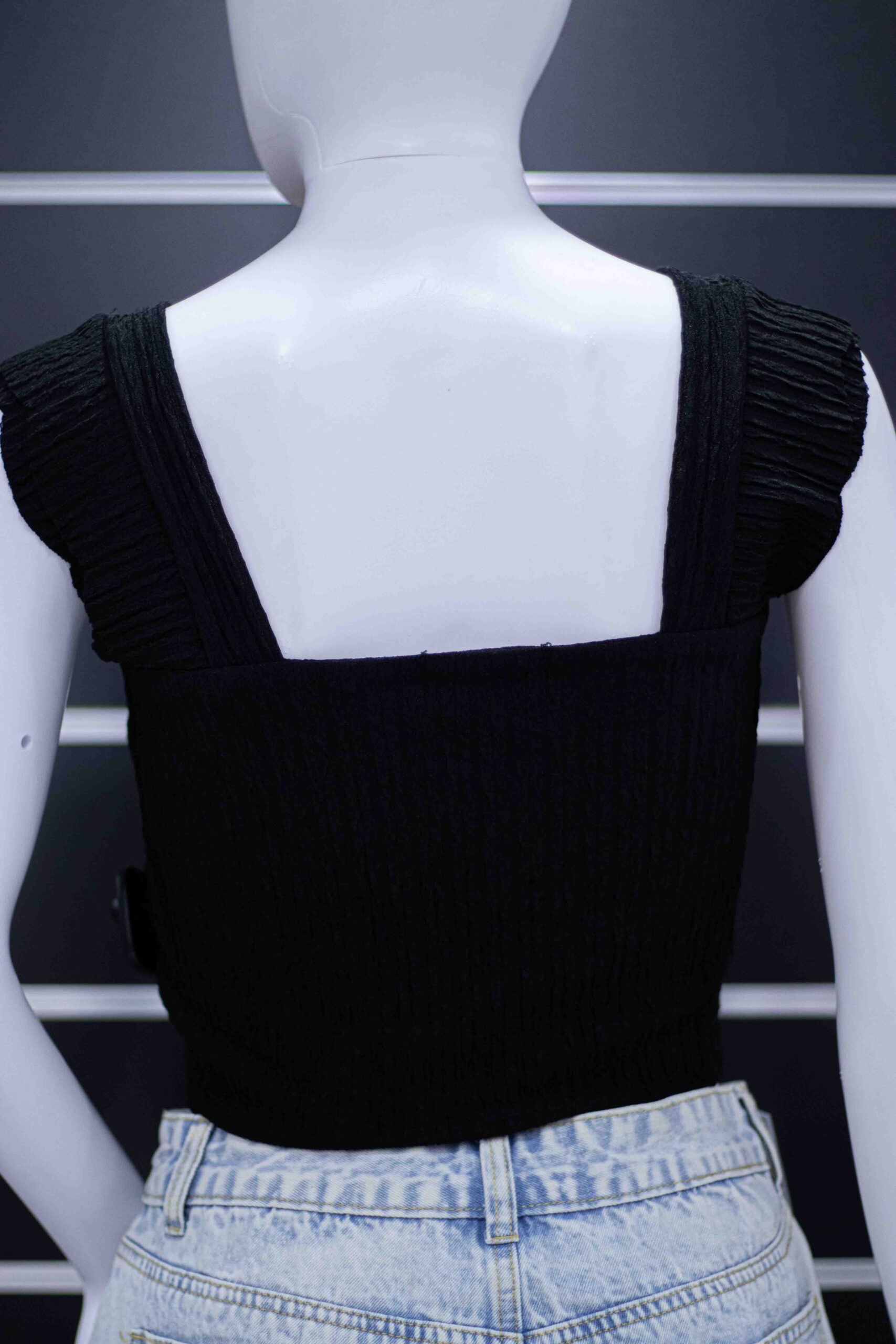 Front and sleeve gather top - Image 9