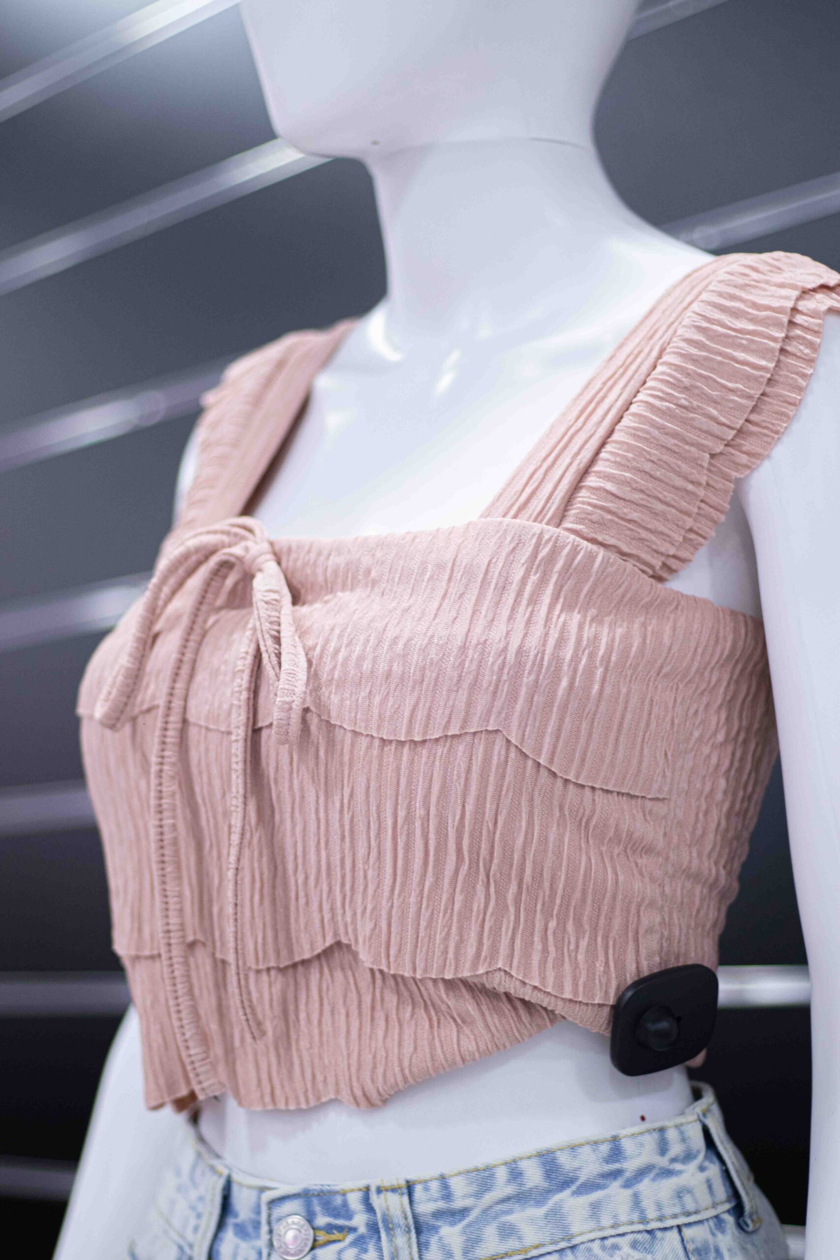 Front and sleeve gather top - Image 5