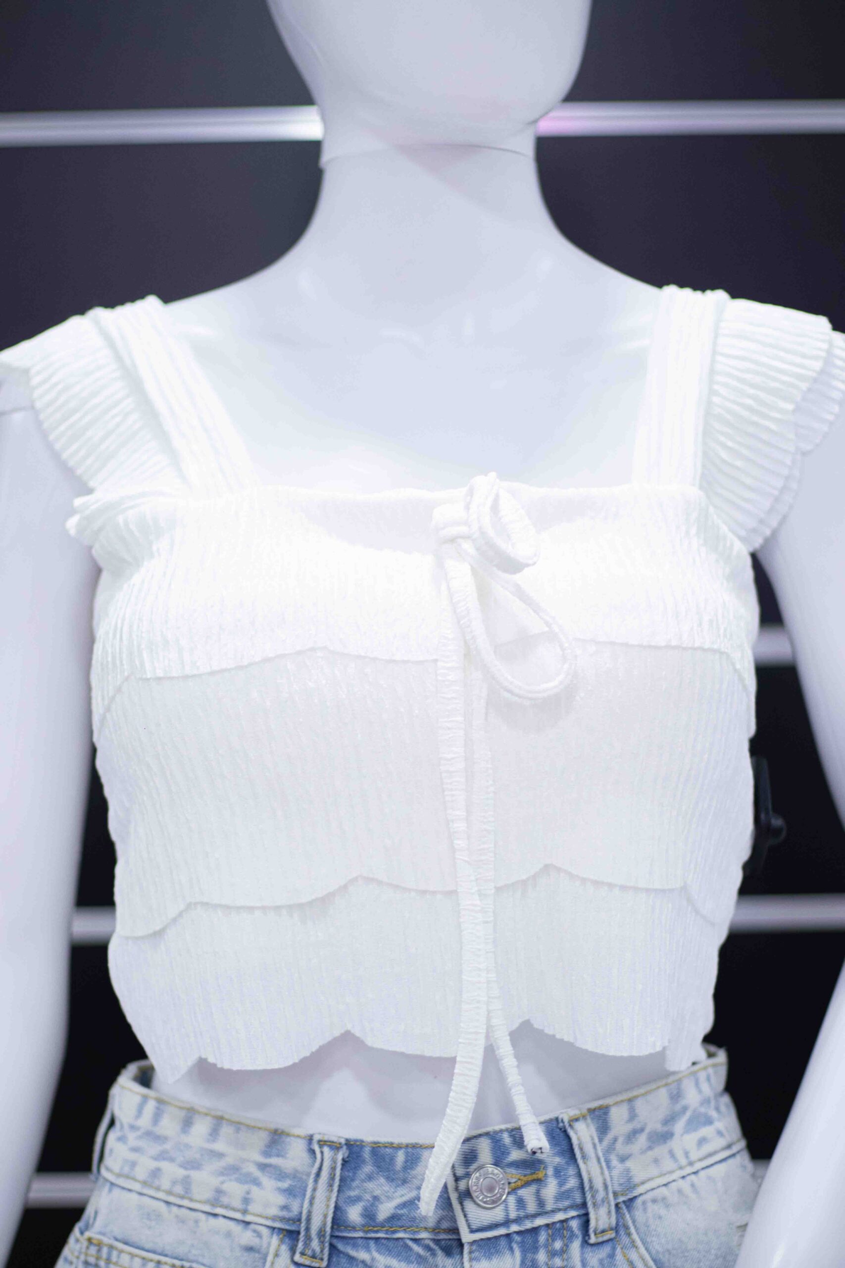 Front and sleeve gather top - Image 10