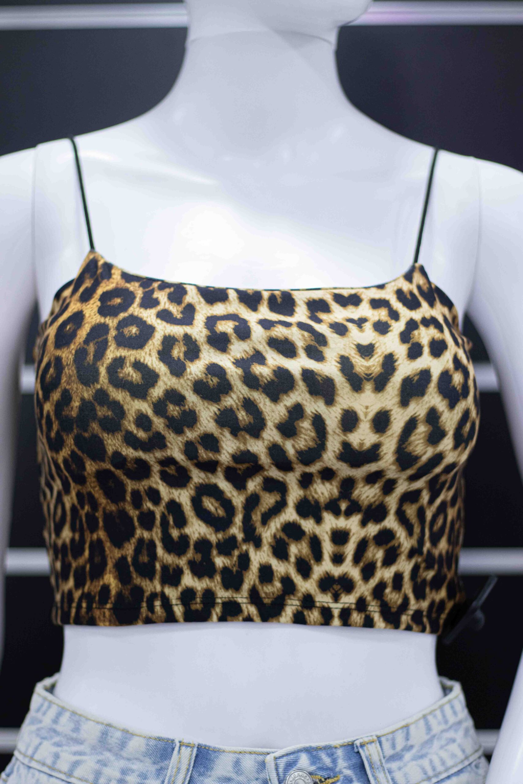 leopard mini crop top - Image 9
